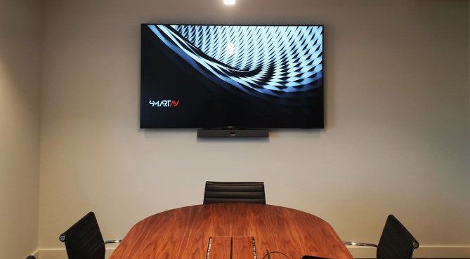 Floene: Videoconferência Eficiente com Neat Bar 2
